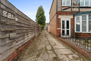 Photo 27- click for photo gallery
